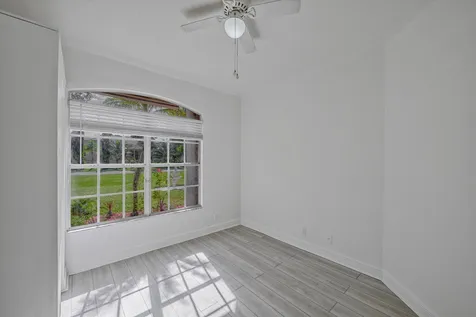 8671 155th Place N Palm Beach Gardens FL 33418