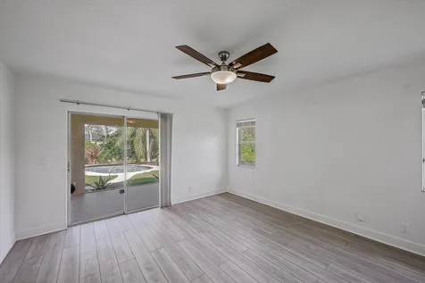 8671 155th Place N Palm Beach Gardens FL 33418