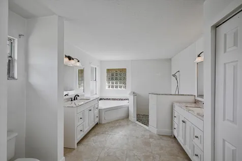 8671 155th Place N Palm Beach Gardens FL 33418