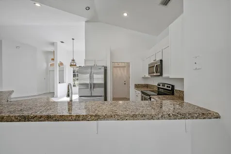 8671 155th Place N Palm Beach Gardens FL 33418