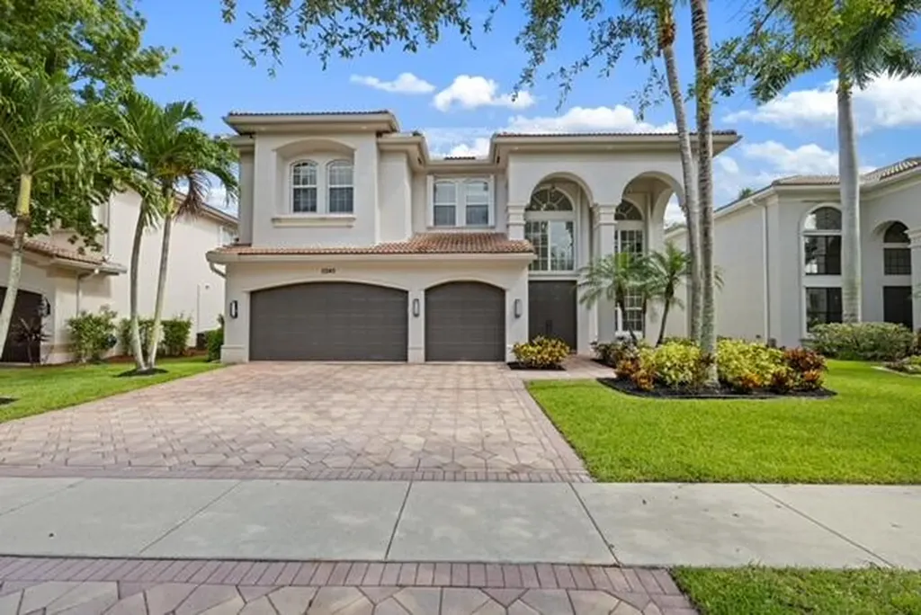 11045 Misty Ridge Way Boynton Beach FL 33473