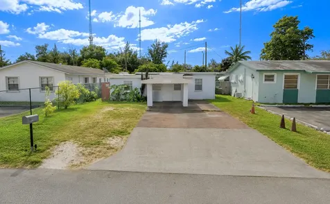 6142 SW 40th Court Miramar FL 33023