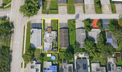 6142 SW 40th Court Miramar FL 33023