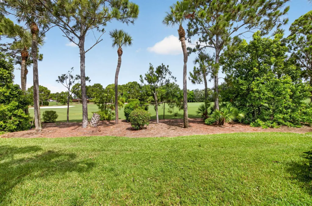 7473 Glendevon Lane Delray Beach FL 33446