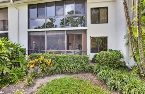7473 Glendevon Lane Delray Beach FL 33446