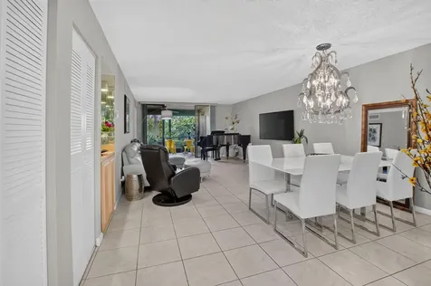 7473 Glendevon Lane Delray Beach FL 33446