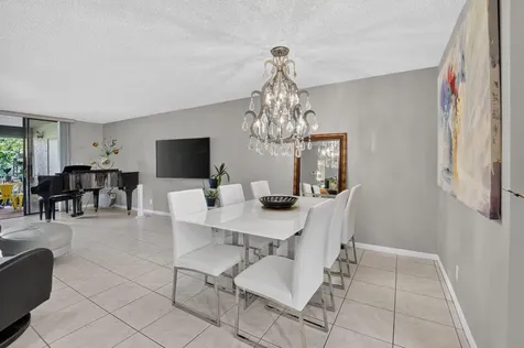 7473 Glendevon Lane Delray Beach FL 33446