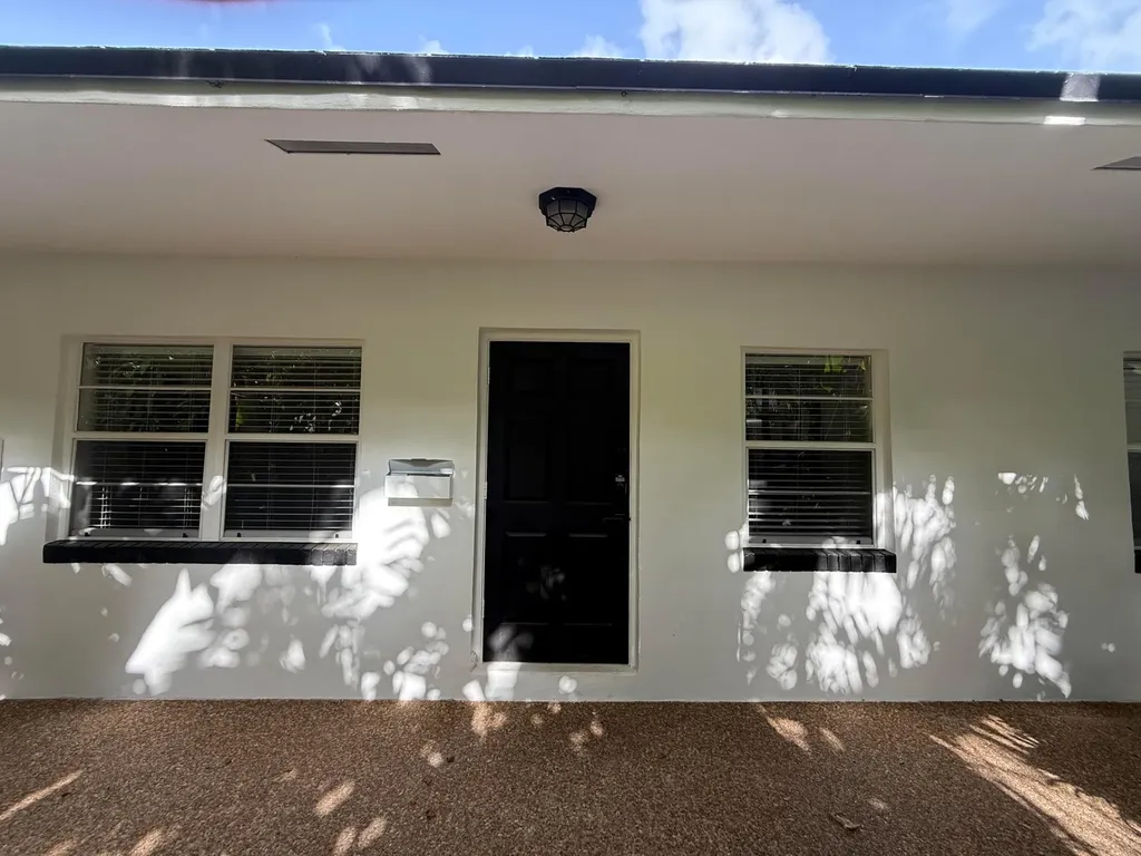 1640 NE 4th Place Fort Lauderdale FL 33301