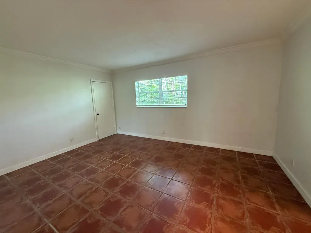 1640 NE 4th Place Fort Lauderdale FL 33301