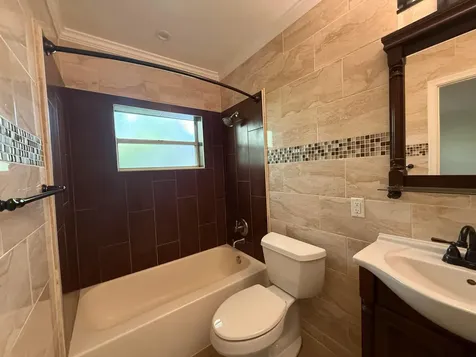 1640 NE 4th Place Fort Lauderdale FL 33301