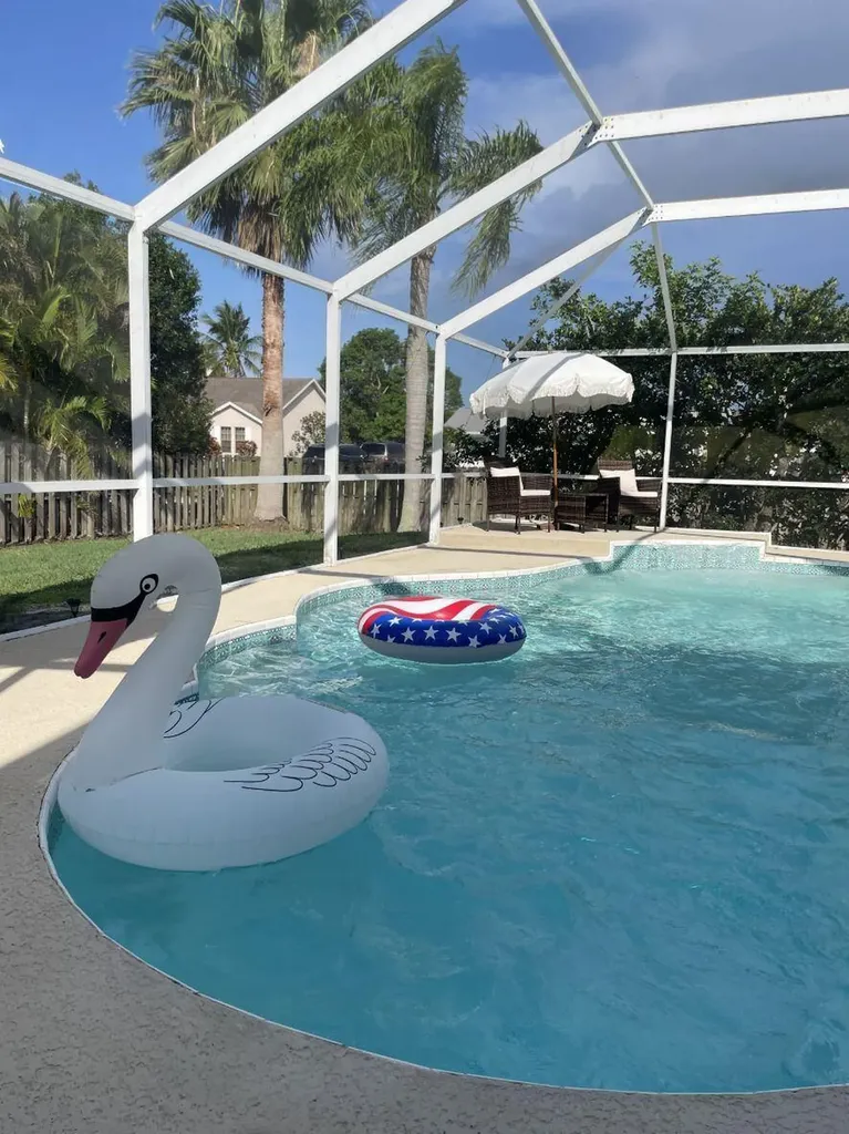 2815 SE Tate Avenue Port St Lucie FL 34984