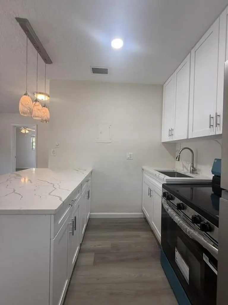 712 SW 14th Avenue Fort Lauderdale FL 33312
