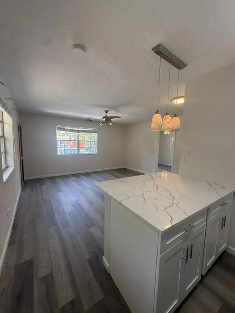 712 SW 14th Avenue Fort Lauderdale FL 33312