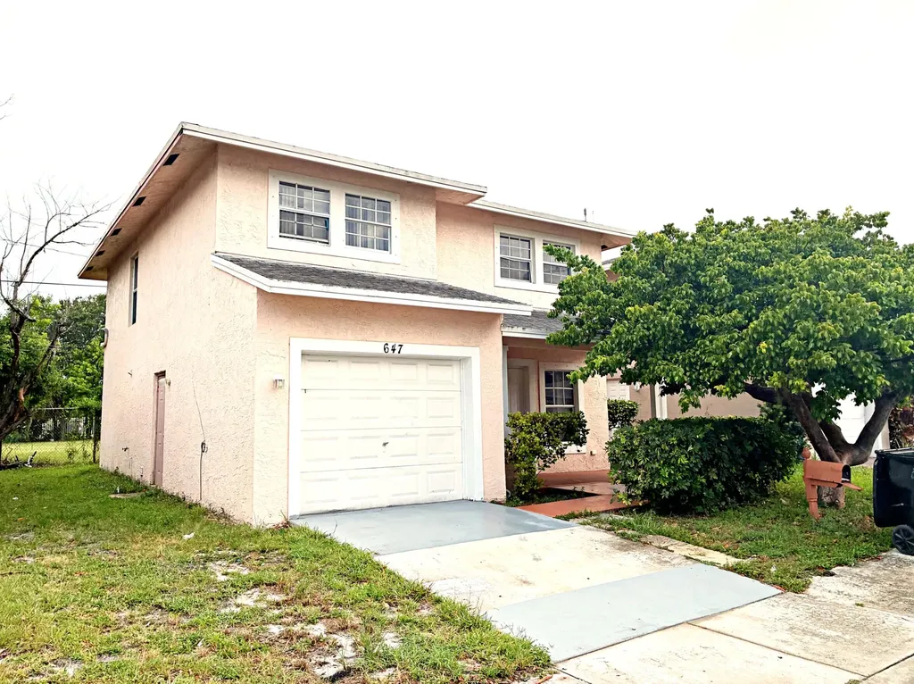 647 Latona Avenue Lake Worth Beach FL 33460