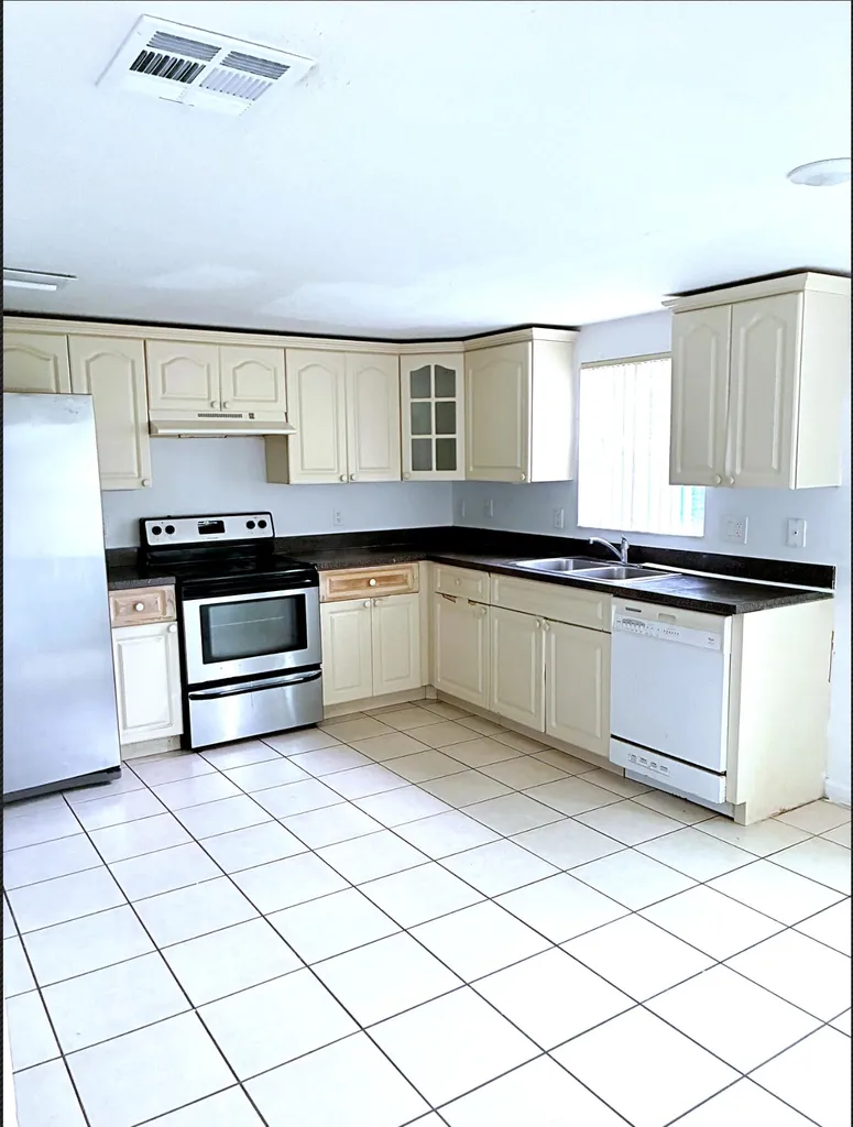 647 Latona Avenue Lake Worth Beach FL 33460