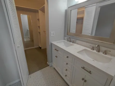 2147 Discovery Circle W Deerfield Beach FL 33442