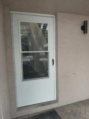 2147 Discovery Circle W Deerfield Beach FL 33442