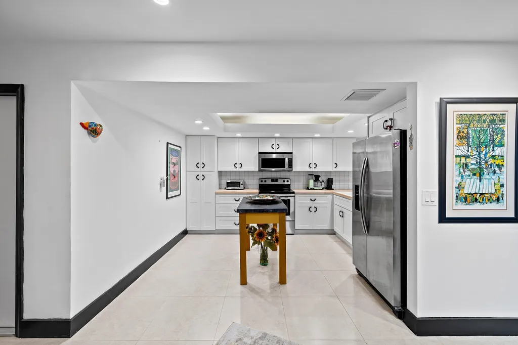 6096 Glendale Drive Boca Raton FL 33433