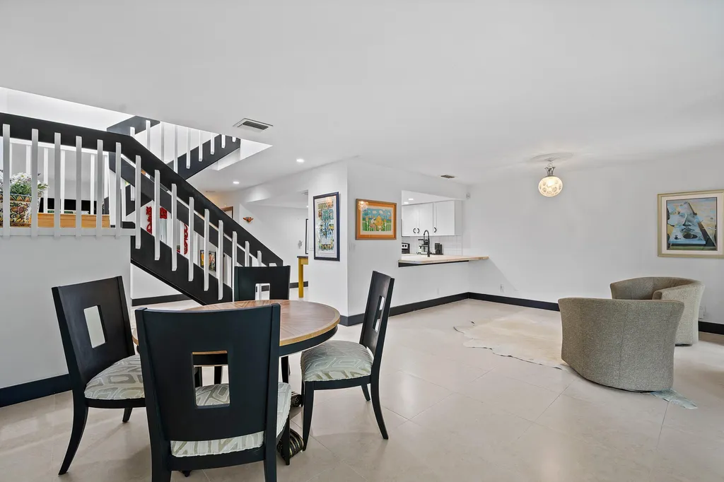 6096 Glendale Drive Boca Raton FL 33433