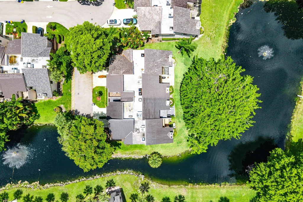 6096 Glendale Drive Boca Raton FL 33433