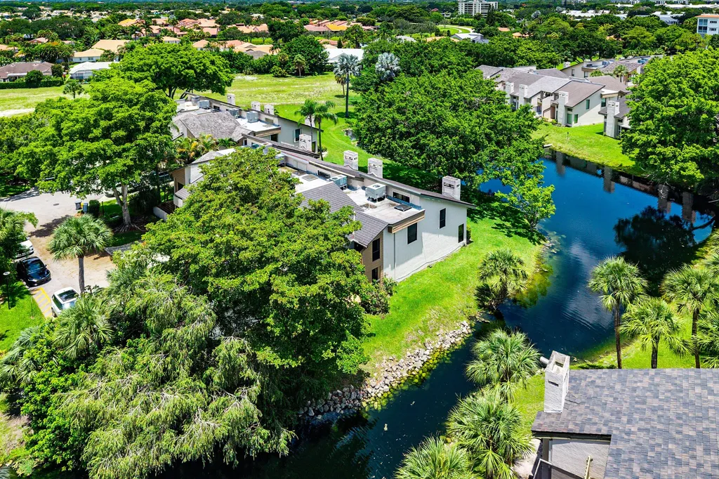 6096 Glendale Drive Boca Raton FL 33433