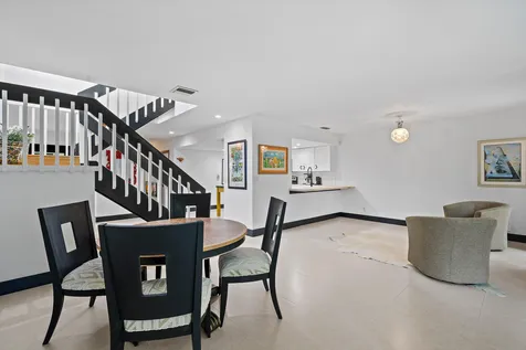 6096 Glendale Drive Boca Raton FL 33433