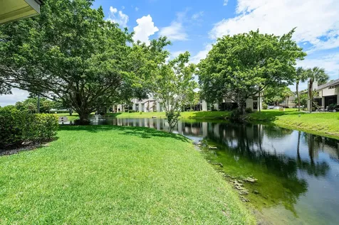 6096 Glendale Drive Boca Raton FL 33433