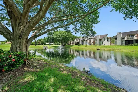 6096 Glendale Drive Boca Raton FL 33433