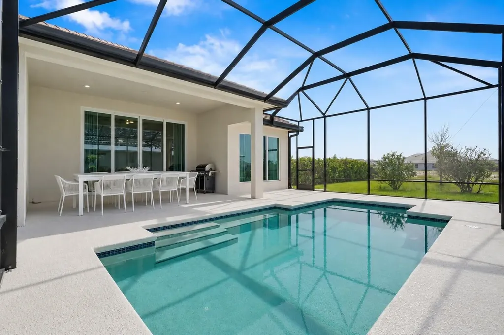 9163 SW Pinnacle Place Port St Lucie FL 34987