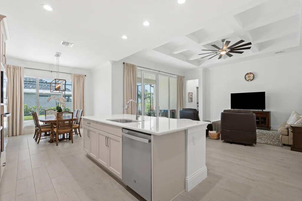9163 SW Pinnacle Place Port St Lucie FL 34987