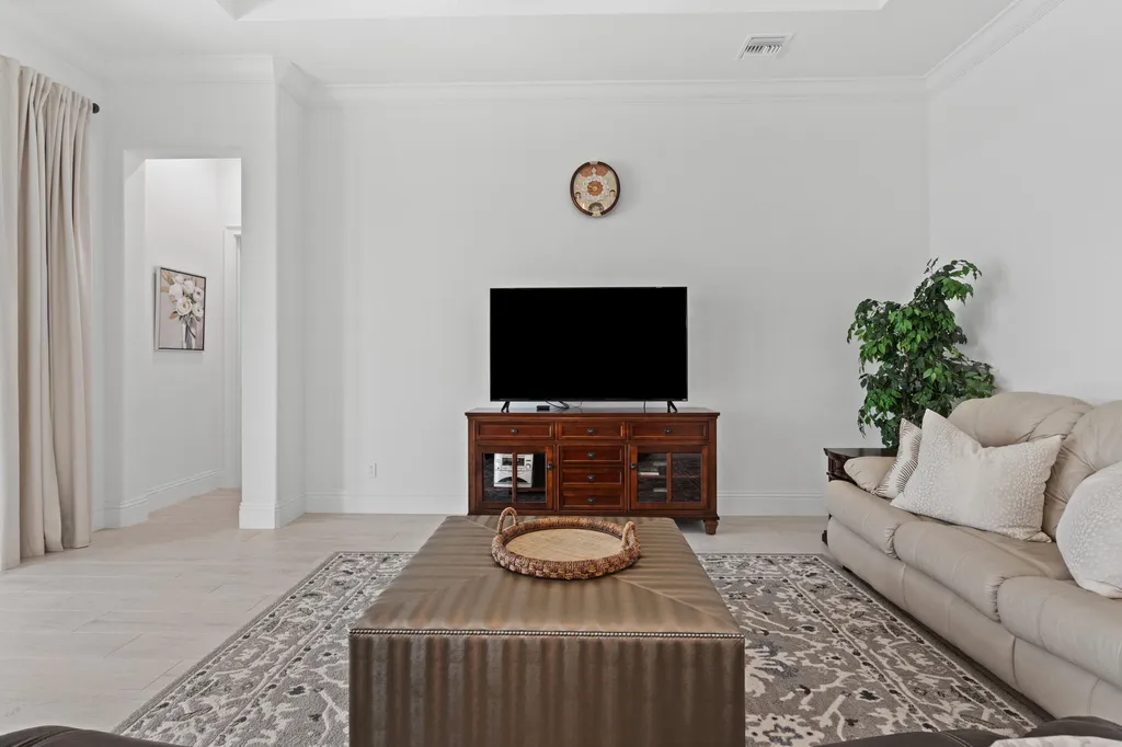9163 SW Pinnacle Place Port St Lucie FL 34987