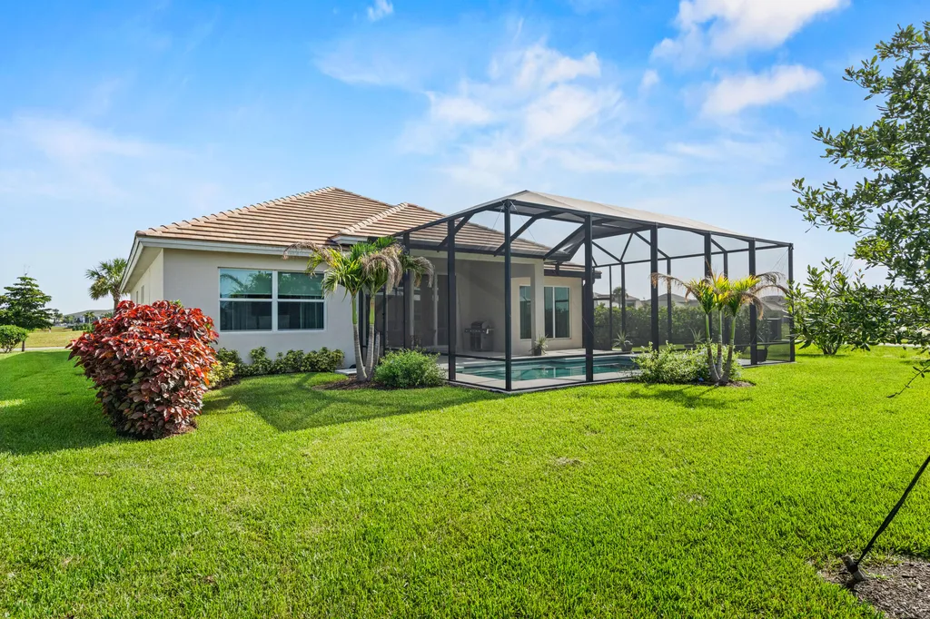 9163 SW Pinnacle Place Port St Lucie FL 34987