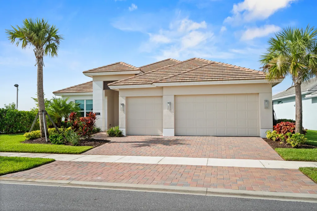9163 SW Pinnacle Place Port St Lucie FL 34987