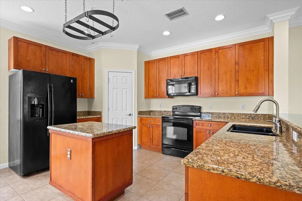 127 Greenwich Circle Jupiter FL 33458