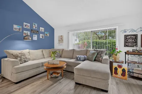3320 Deer Creek Alba Circle Deerfield Beach FL 33442