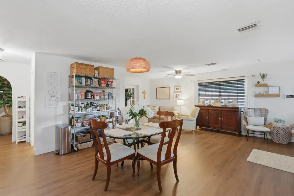 1900 Carissa Road Lake Clarke Shores FL 33406