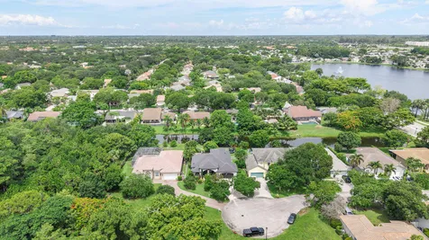 5165 NW 50th Avenue Coconut Creek FL 33073