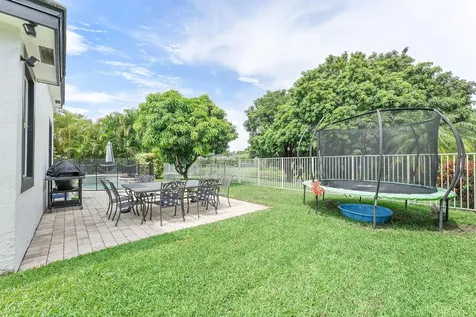 5165 NW 50th Avenue Coconut Creek FL 33073