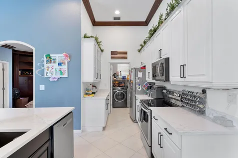 5165 NW 50th Avenue Coconut Creek FL 33073