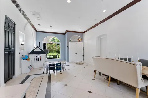5165 NW 50th Avenue Coconut Creek FL 33073