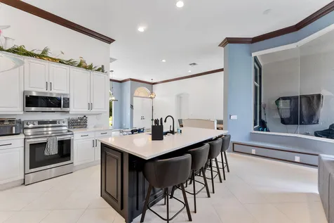 5165 NW 50th Avenue Coconut Creek FL 33073