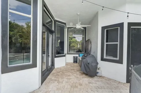 5165 NW 50th Avenue Coconut Creek FL 33073