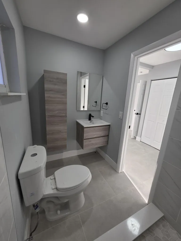 2660 NW 83rd Terrace Coral Springs FL 33065