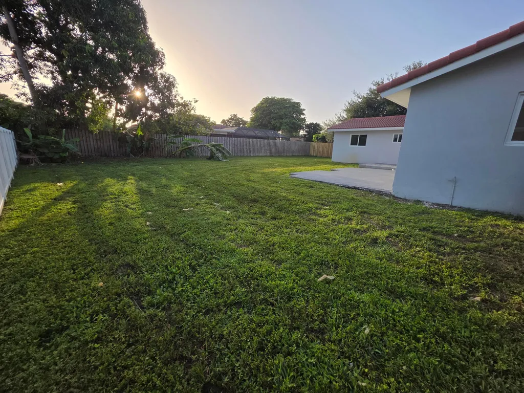 2660 NW 83rd Terrace Coral Springs FL 33065