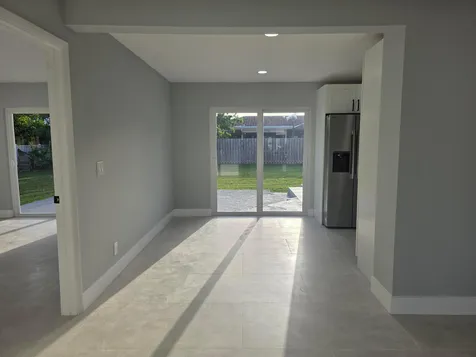 2660 NW 83rd Terrace Coral Springs FL 33065