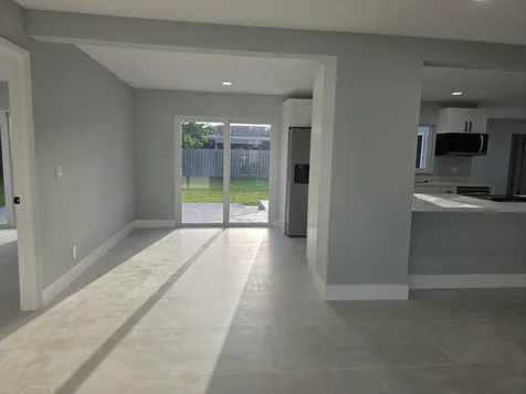 2660 NW 83rd Terrace Coral Springs FL 33065