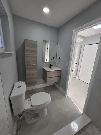 2660 NW 83rd Terrace Coral Springs FL 33065