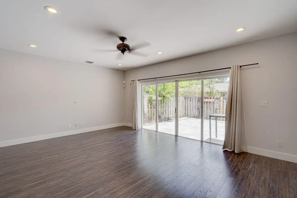 804 SW 4th Avenue Fort Lauderdale FL 33315