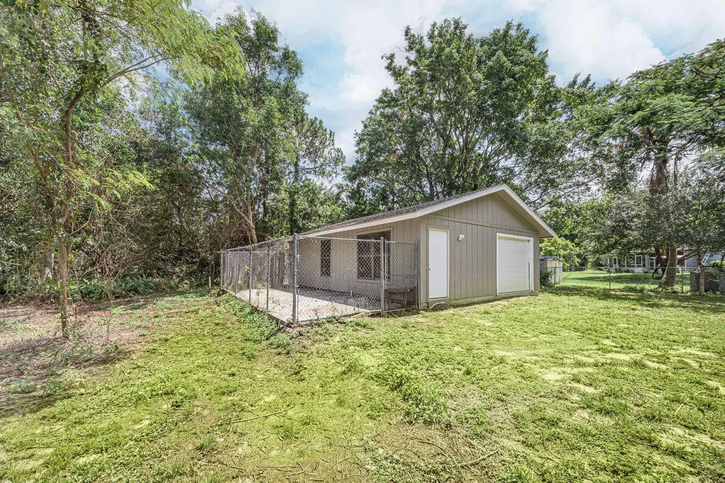 18565 47th Avenue N The Acreage FL 33470