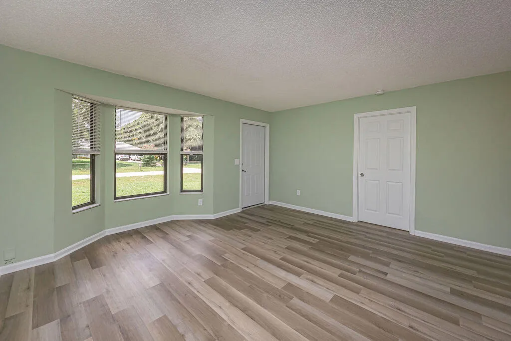 18565 47th Avenue N The Acreage FL 33470